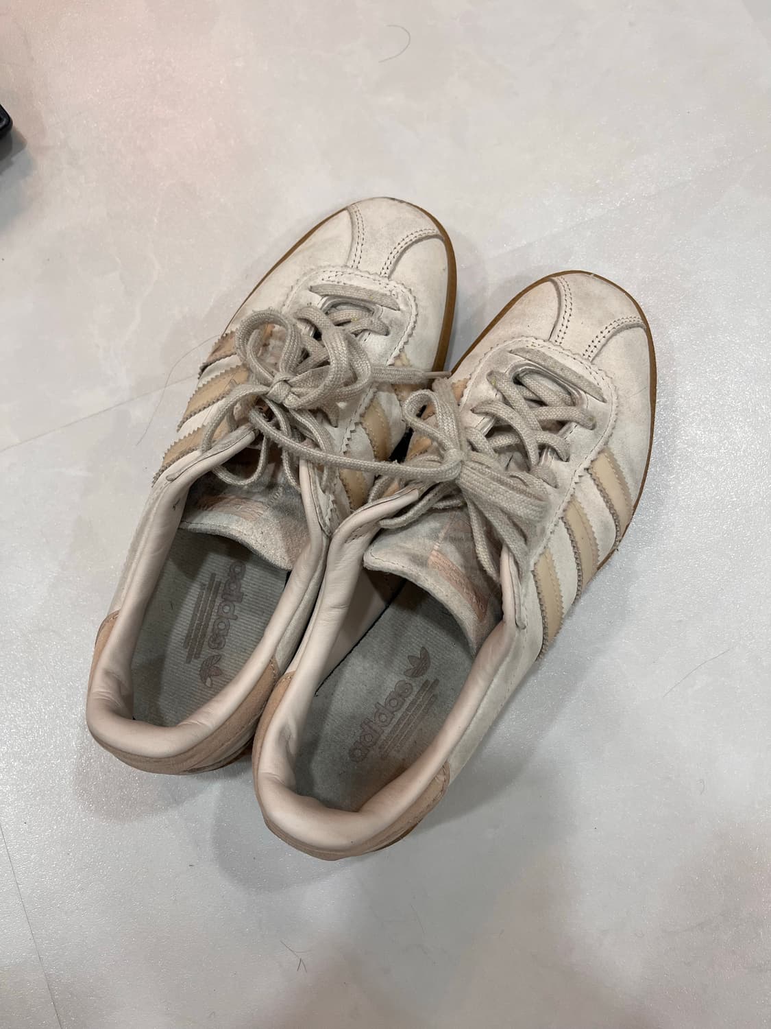 아디다스 버뮤다 원더 화이트 235 상품이미지1