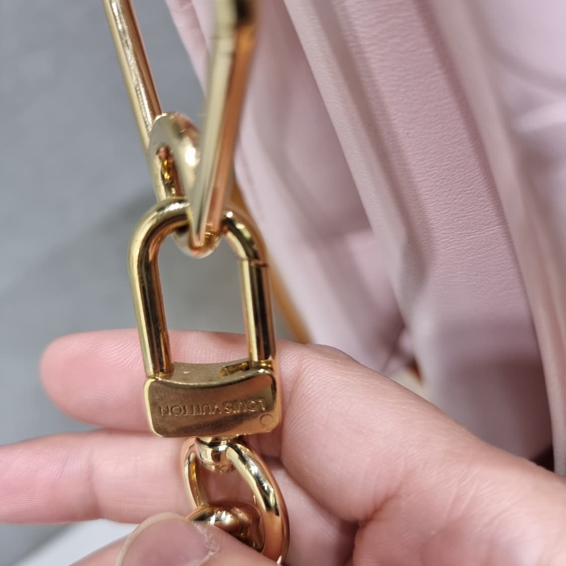 검수가능 루이비통 쿠상 PM 핑크 상품이미지8