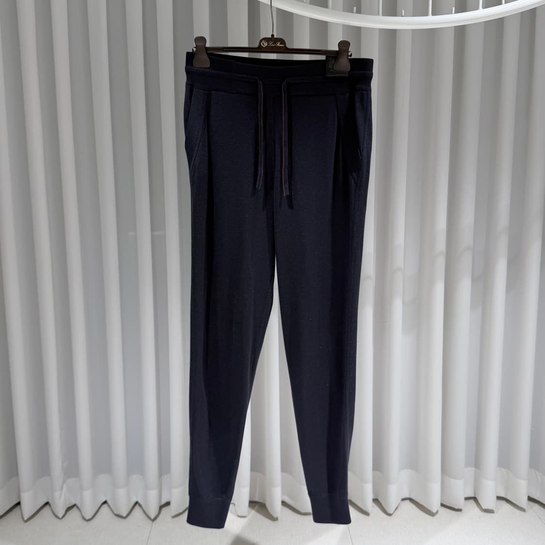 (A+/M) / 로로피아나 실크 캐시미어 네이비 후드집업 팬츠 셋업 상품이미지6