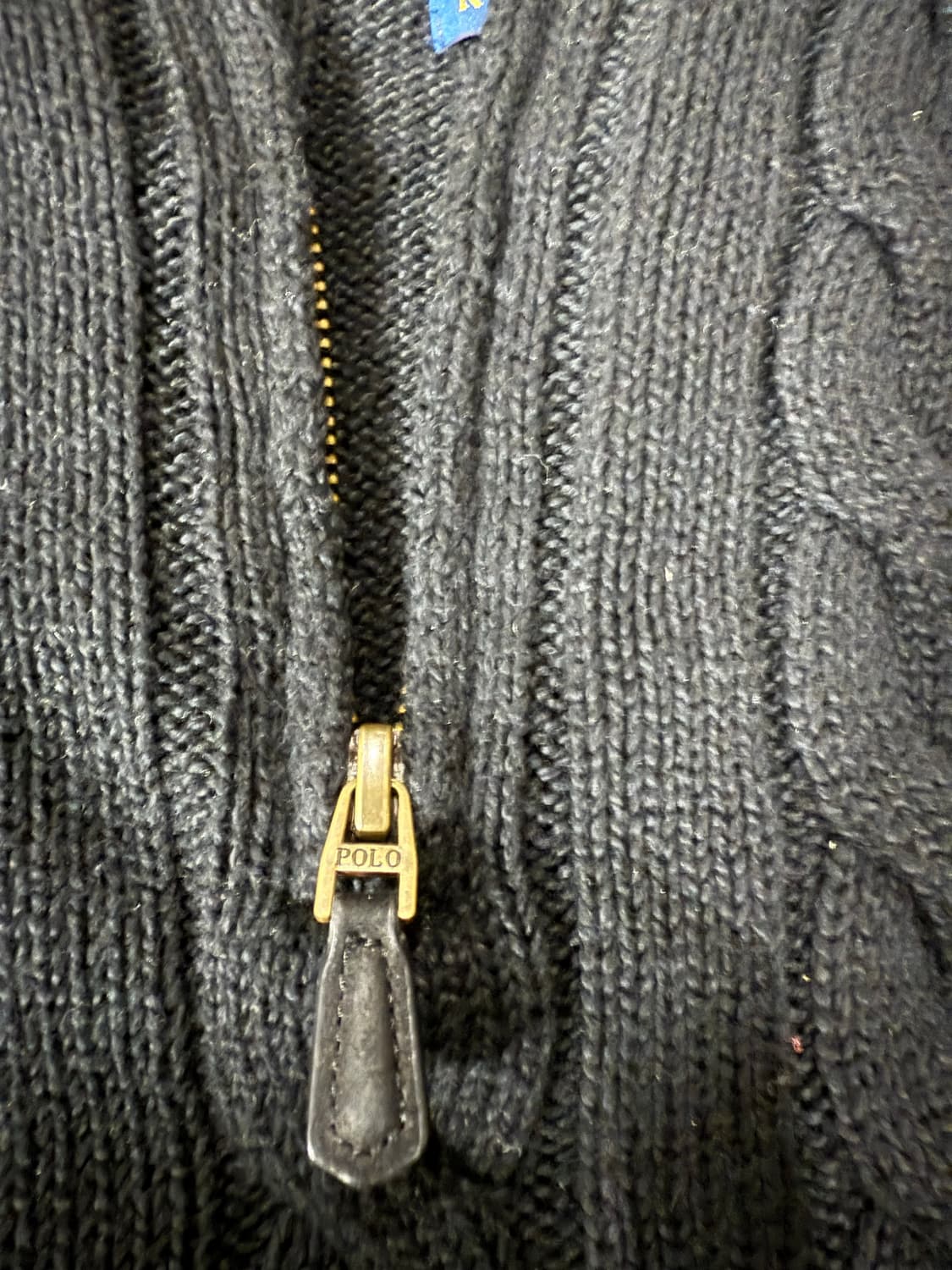 폴로 반집업 니트 상품이미지4