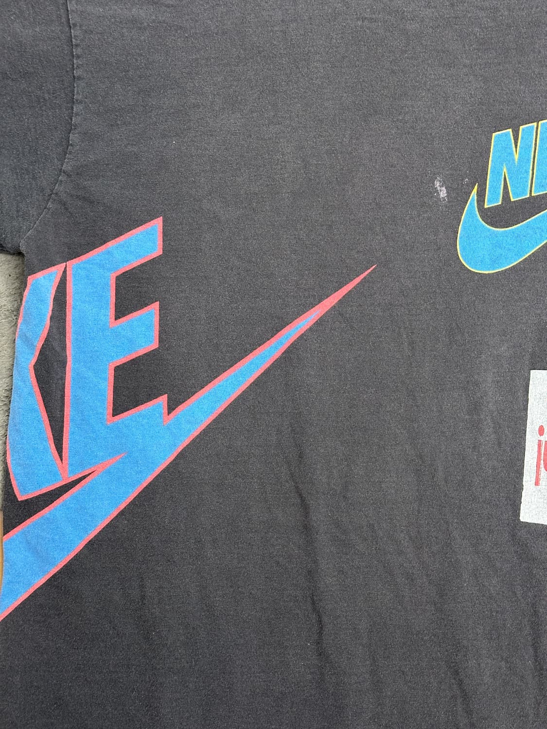 90s Nike 로고 AOP 티셔츠 L 상품이미지4