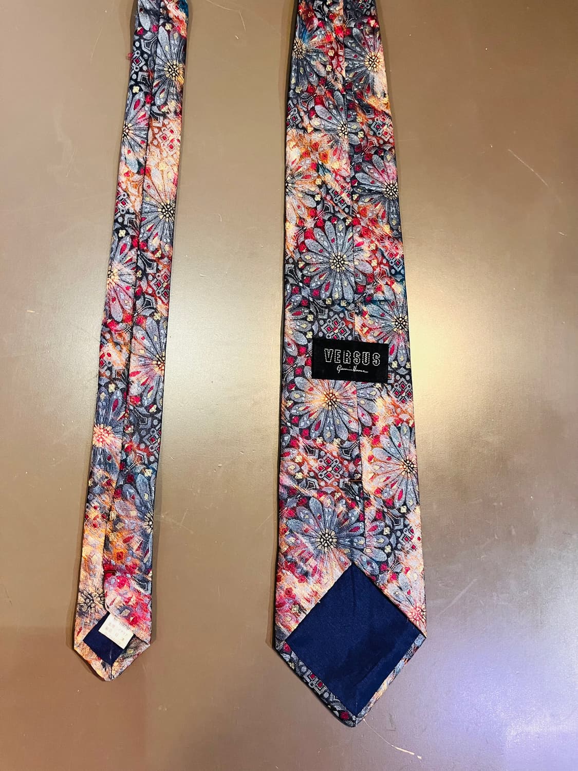 베르수스 베르사체 플로럴 패턴 실크 넥타이 (이탈리아) 상품이미지2