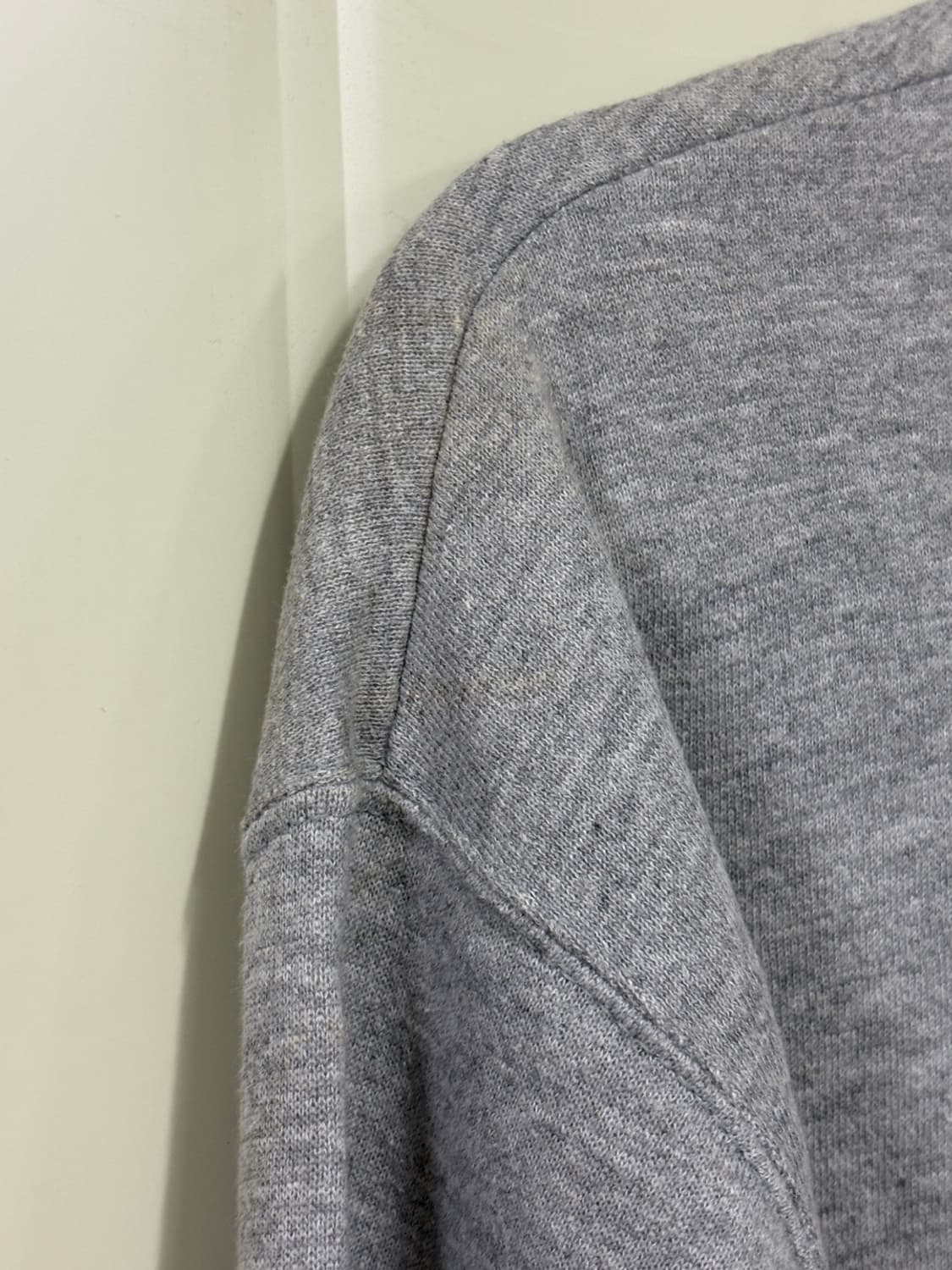 00s 디즈니 스토어 이요르 스웻 셔츠 상품이미지5