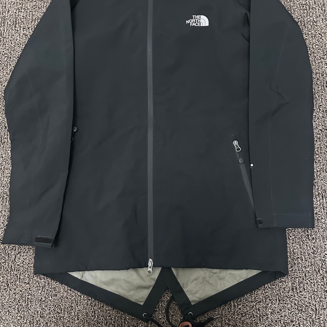 노스페이스 고어택스 바람막이 자켓 블랙 100(L) 상품이미지3