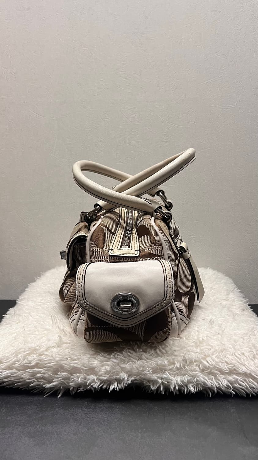 coach vintage turnlock hobo bag 코치 바게트백 상품이미지5