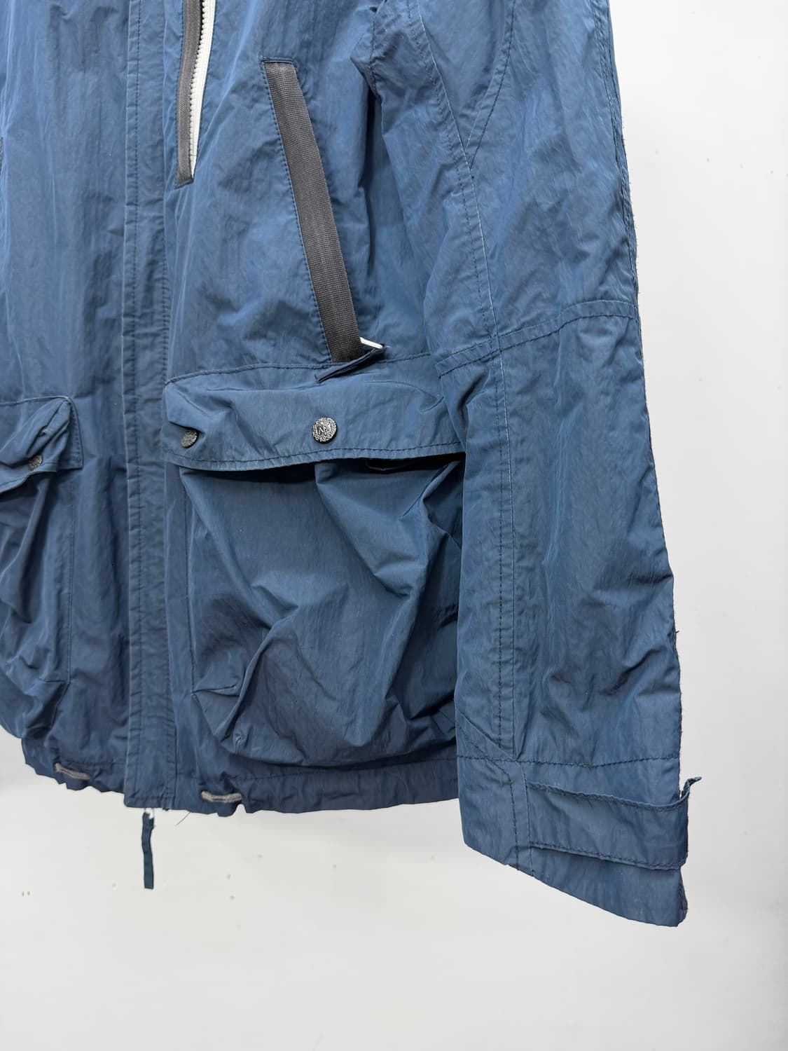 Armani Exchange Technical Anorak 상품이미지8