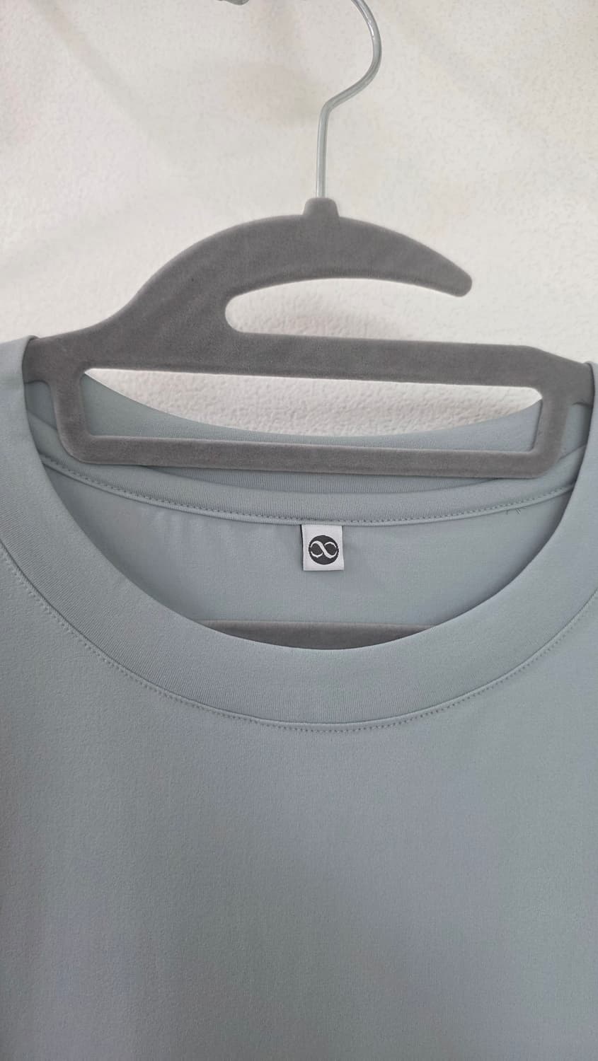 새제품) 위뜨 반팔 티셔츠 XL 상품이미지3