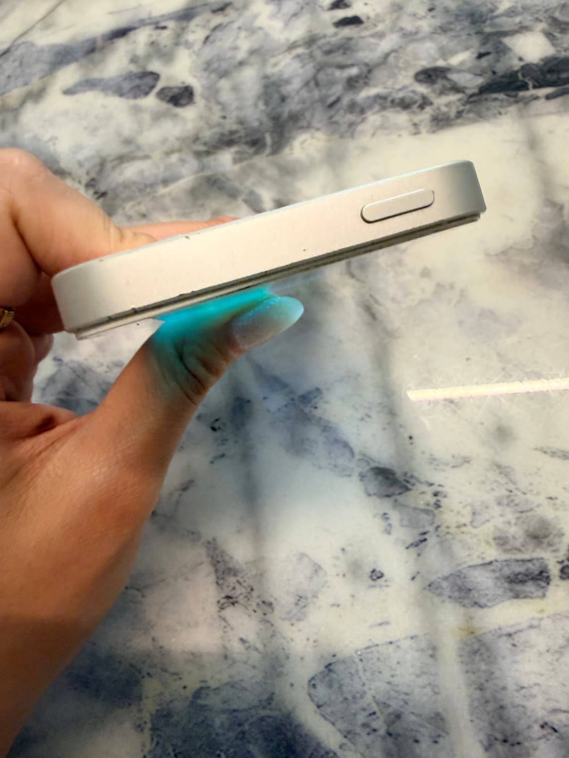 아이폰se 64기가 실버 배터리100 상품이미지3