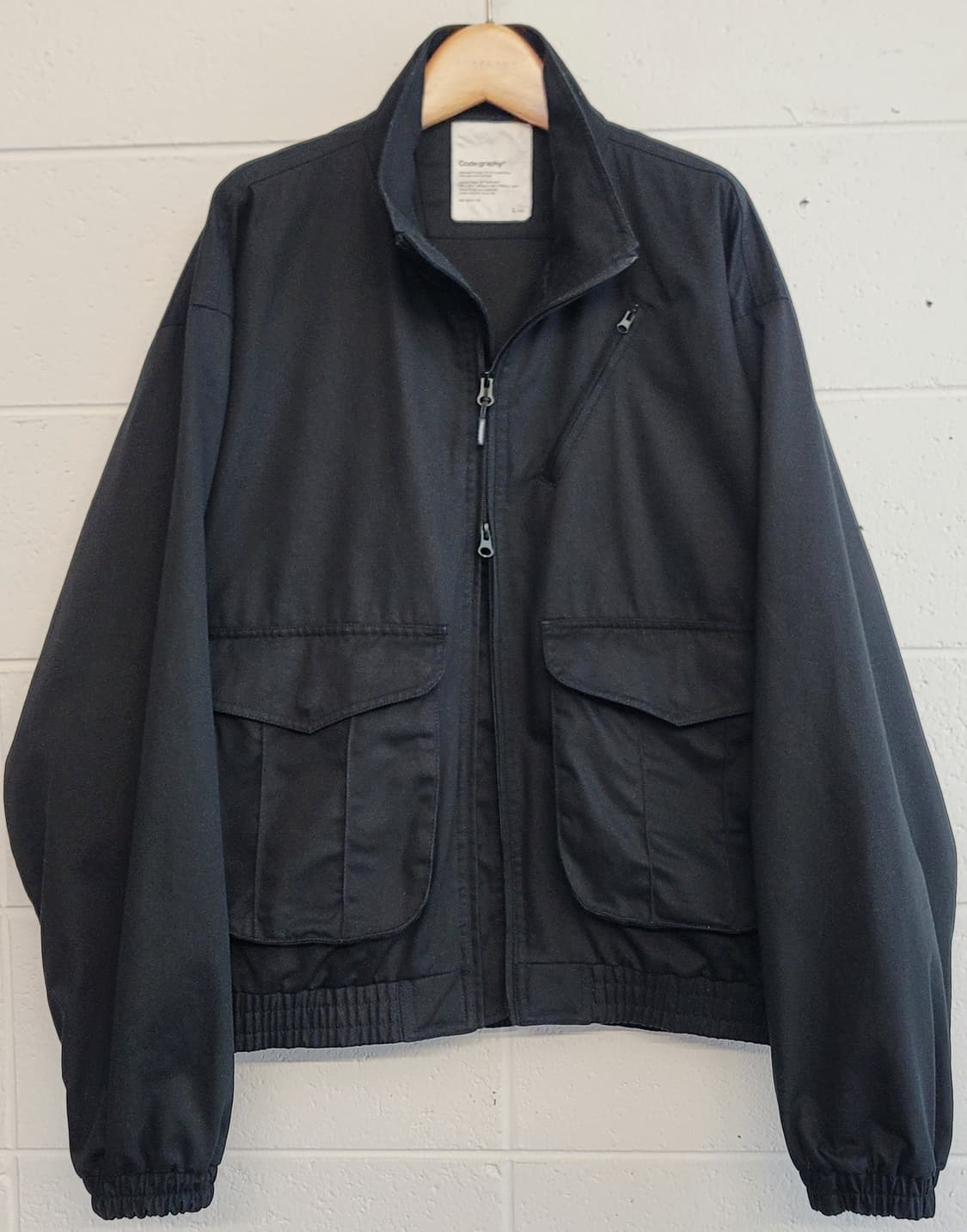 코드그라피 투웨이지퍼 투빅포켓 유틸리티 숏자켓 판매 상품이미지2