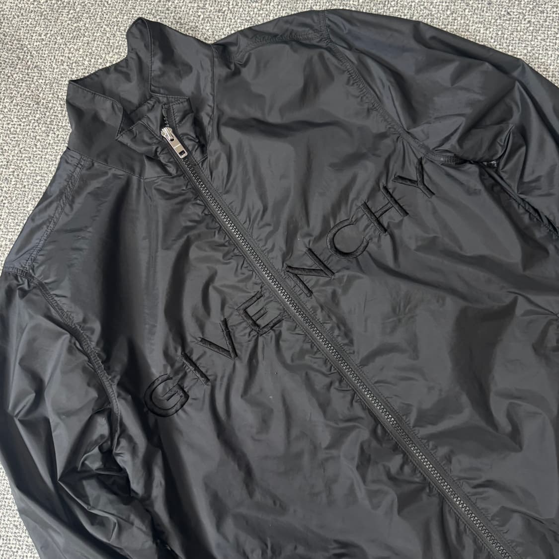 지방시 12-13세 집업 자켓 상품이미지2