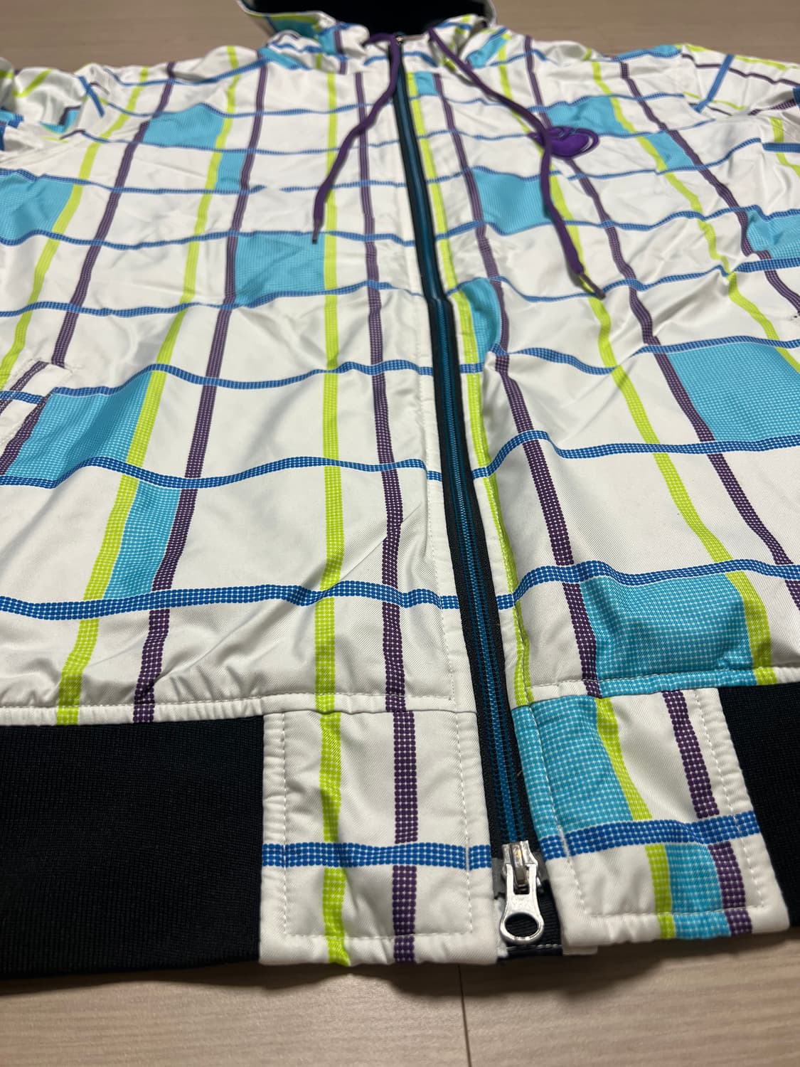 노미스(nomis) 스노우 자켓 화이트 체크 패턴 / XL 상품이미지3