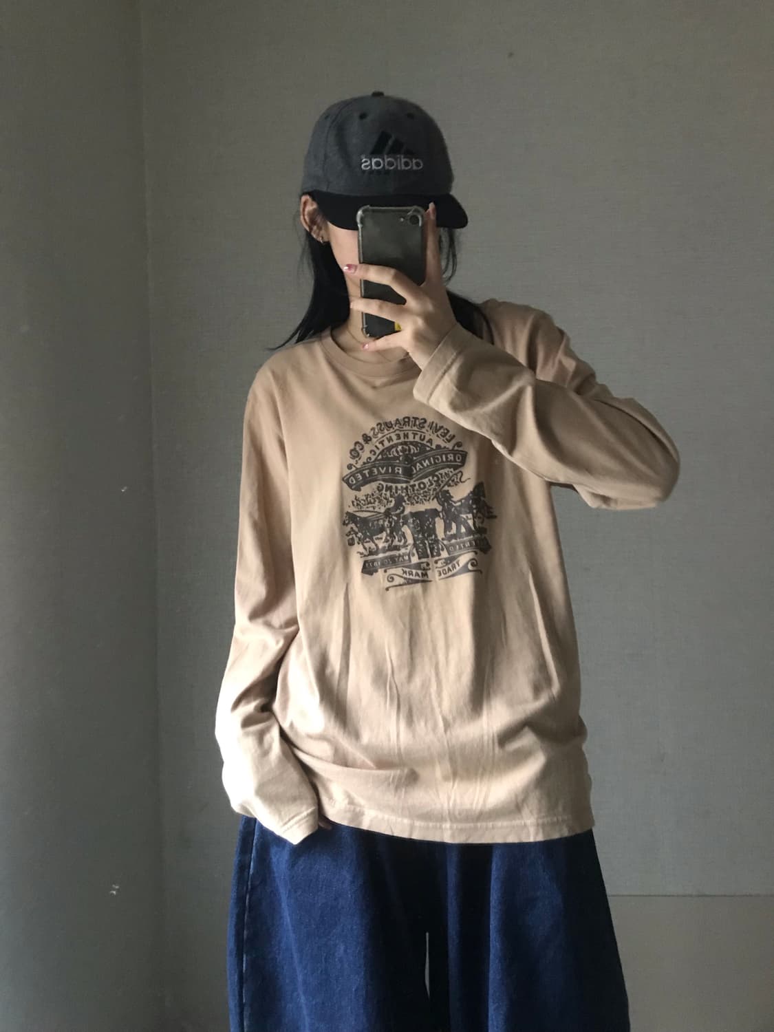 리바이스 베이지 롱슬리브 상품이미지4