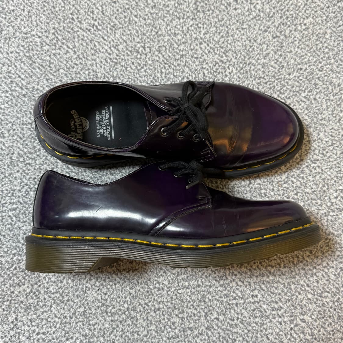 [정가 16만원] 닥터마틴 퍼플 240 상품이미지6