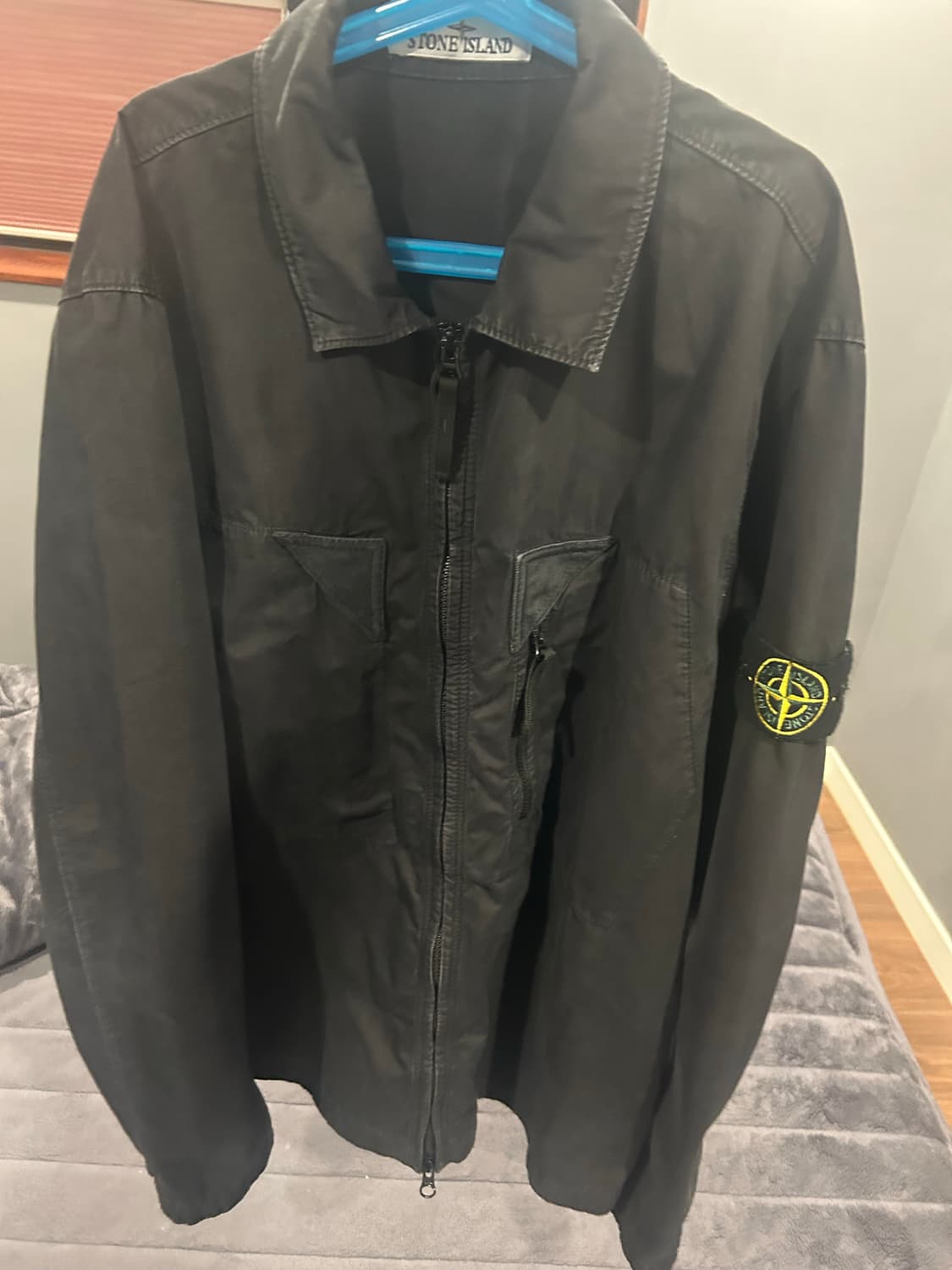 스톤아일랜드 올드 트리트먼트 오버 셔츠 상품이미지1