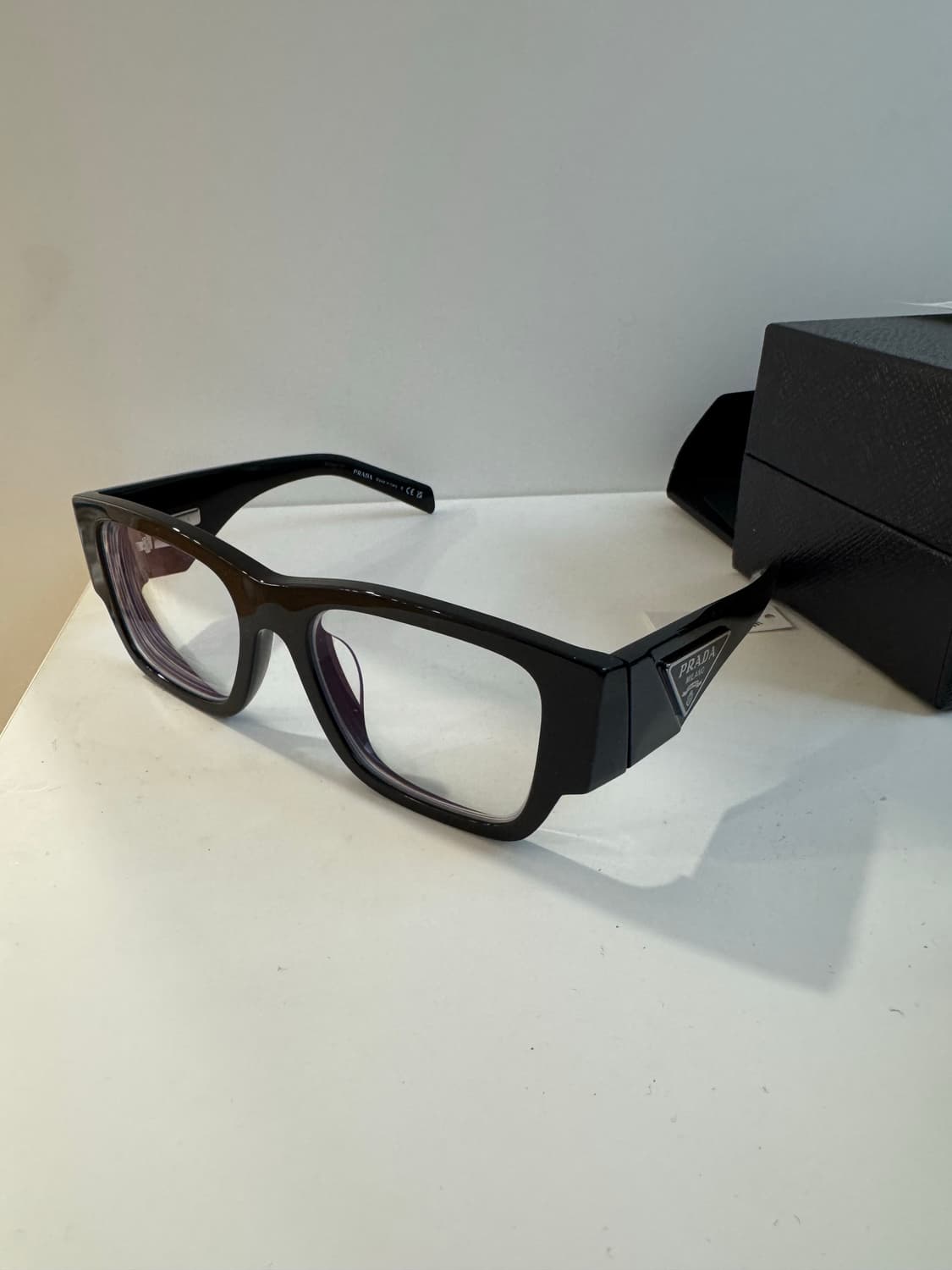 프라다 삼각 로고 선글라스 상품이미지1