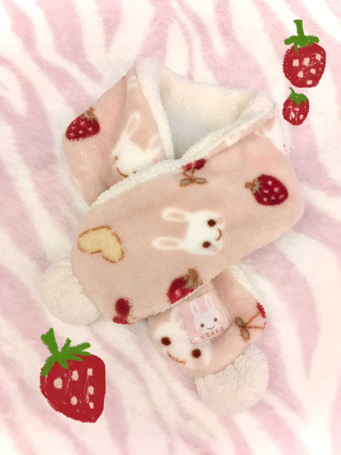 딸기 토끼 폼폼이 목도리 히메갸루 라떼갸루 조지후쿠 머플러 상품이미지1