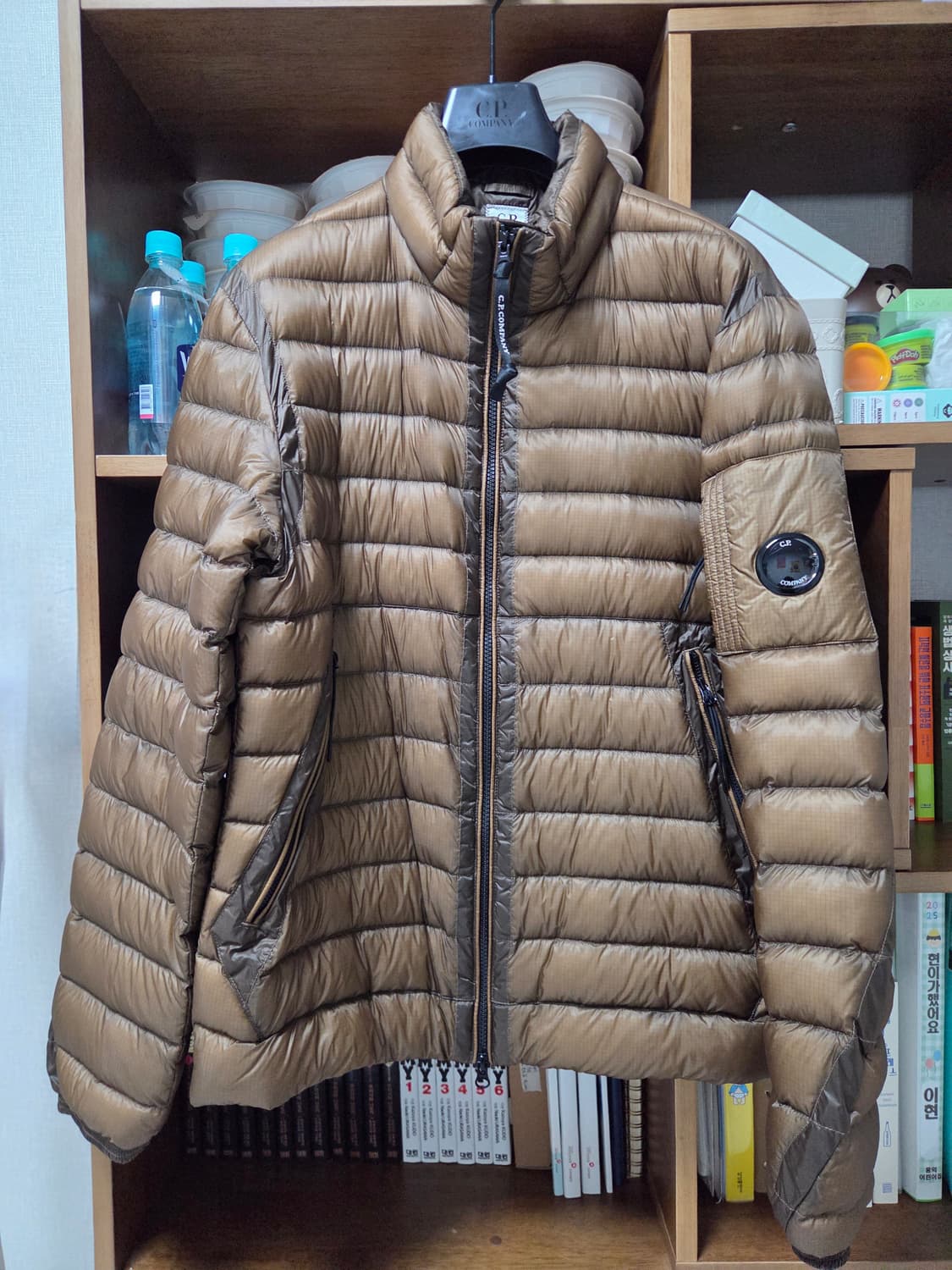 CP company DD shell 다운 패딩 cumin 50 상품이미지1