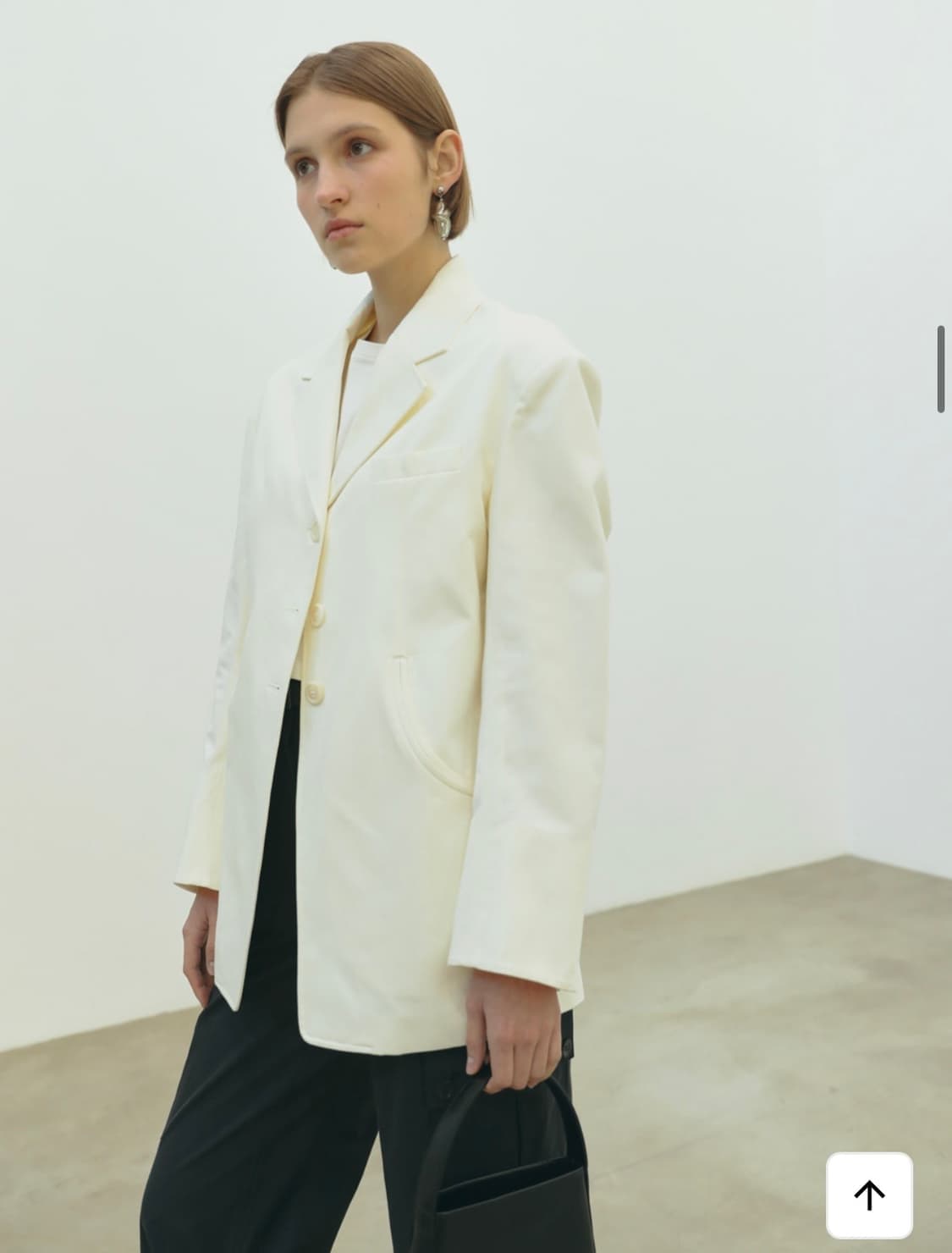 ETHOS 에토스 화이트 자켓(차정원착용) 상품이미지3