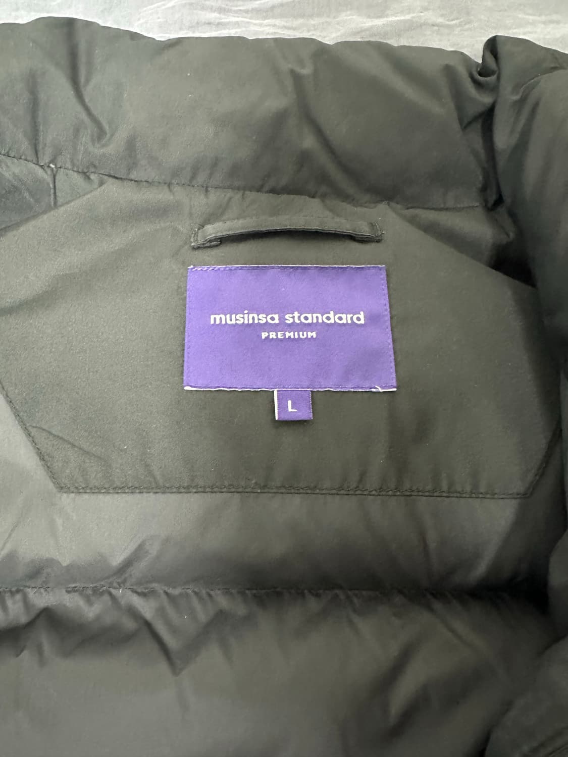 무탠다드 프리미엄 구스 다운 푸퍼 숏 패딩 블랙 상품이미지3