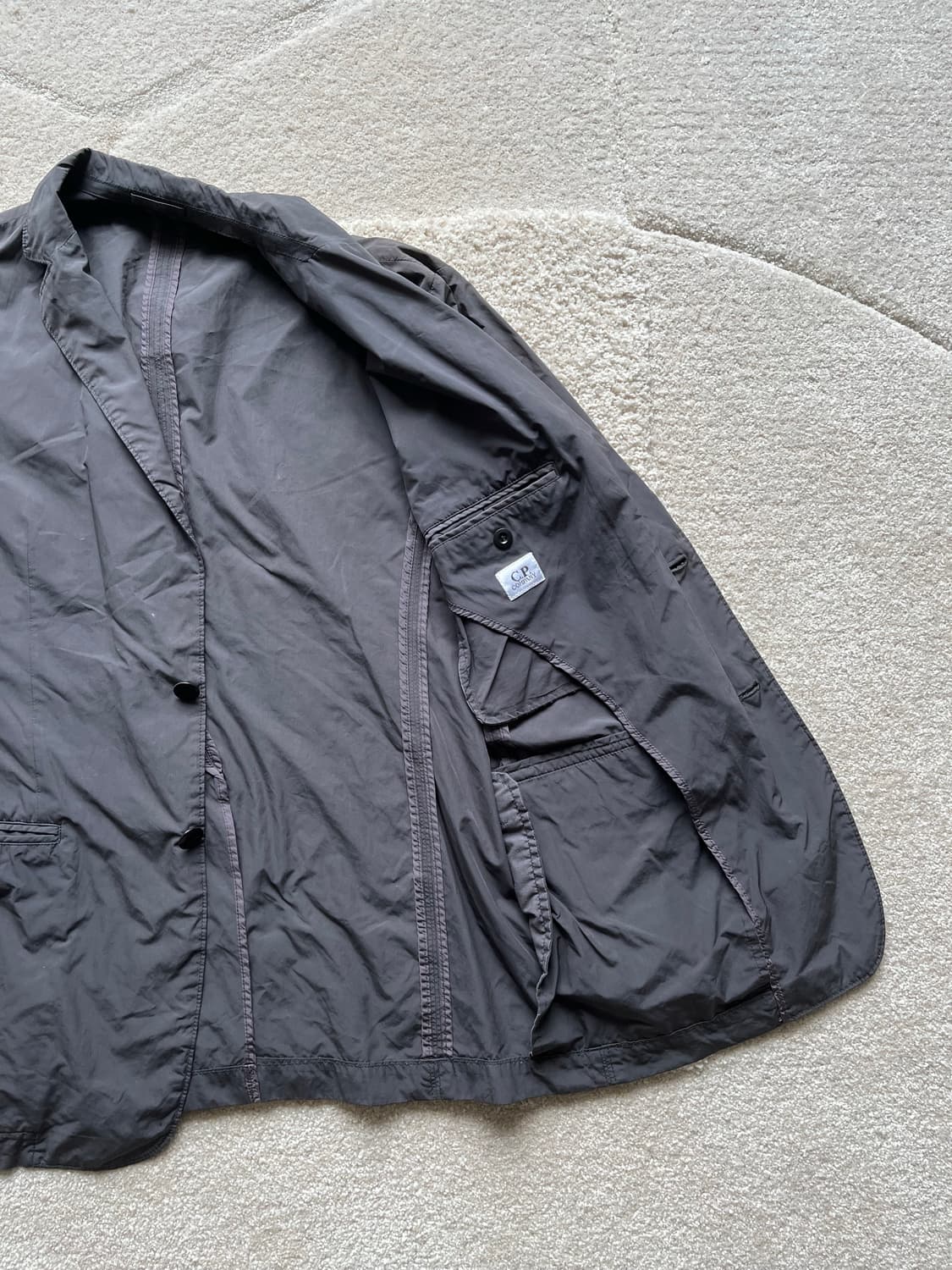 C.P. 컴퍼니 나일론 엘보 패치 테일러드 재킷 (100-103) 상품이미지6