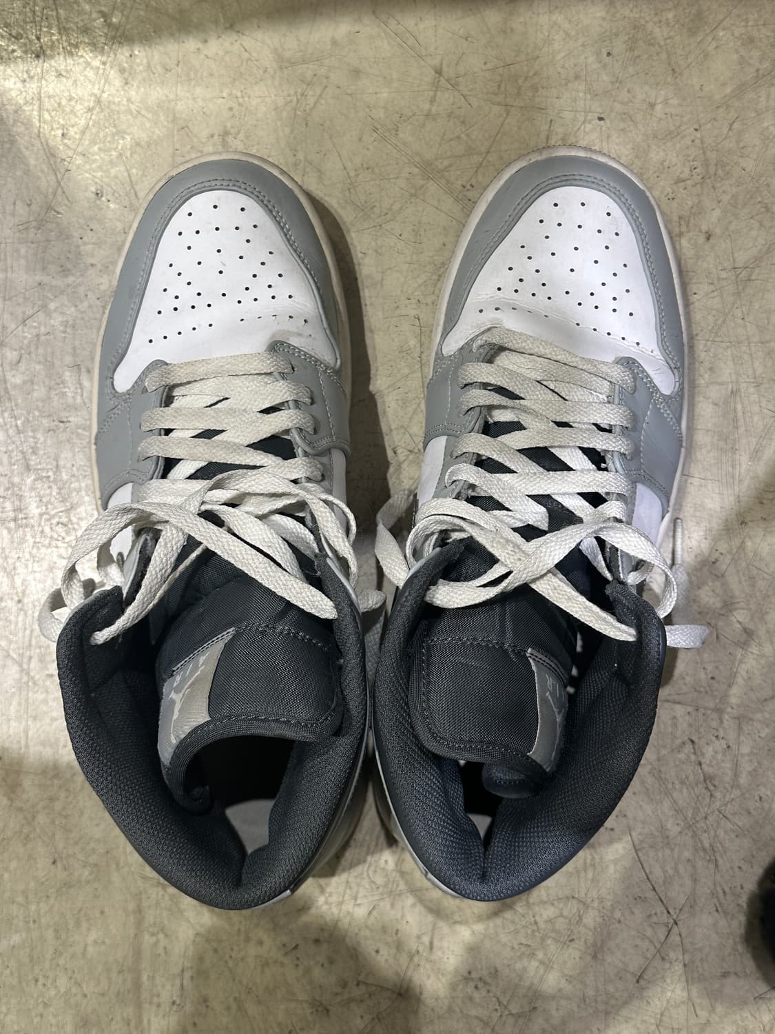 조던 미드 라이트 스모크 그레이 앤트러사이트 270 상품이미지5