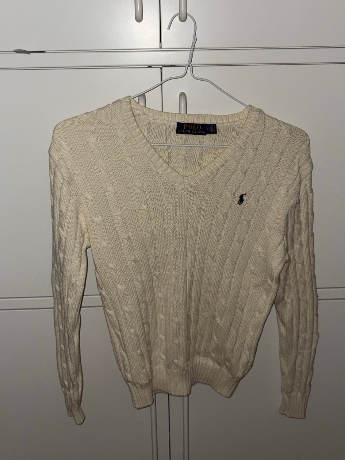 폴로 케이블 브이넥니트 아이보리 상품이미지1