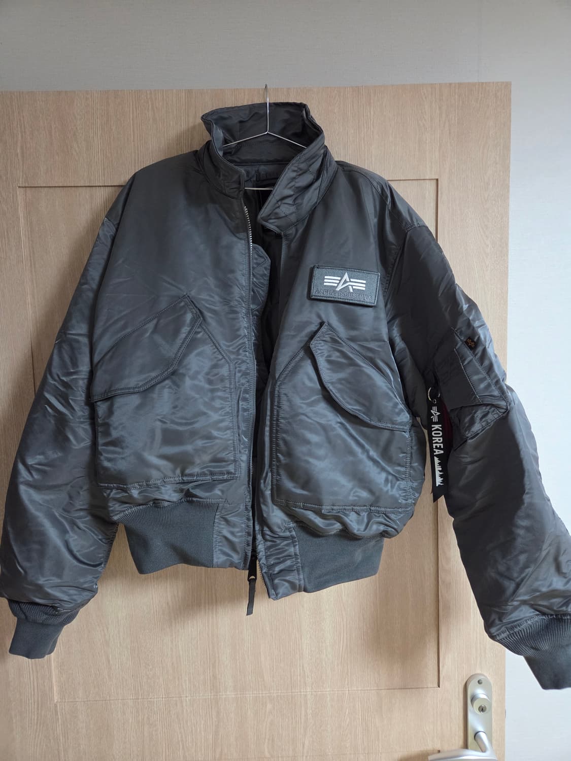 알파인더스트리 CWU45P 항공 점퍼 밀리터리 자켓 건메탈 그레이 상품이미지1