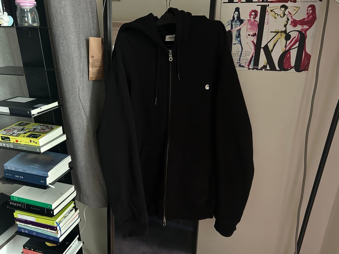 Carhartt hooded zip-up 상품이미지1