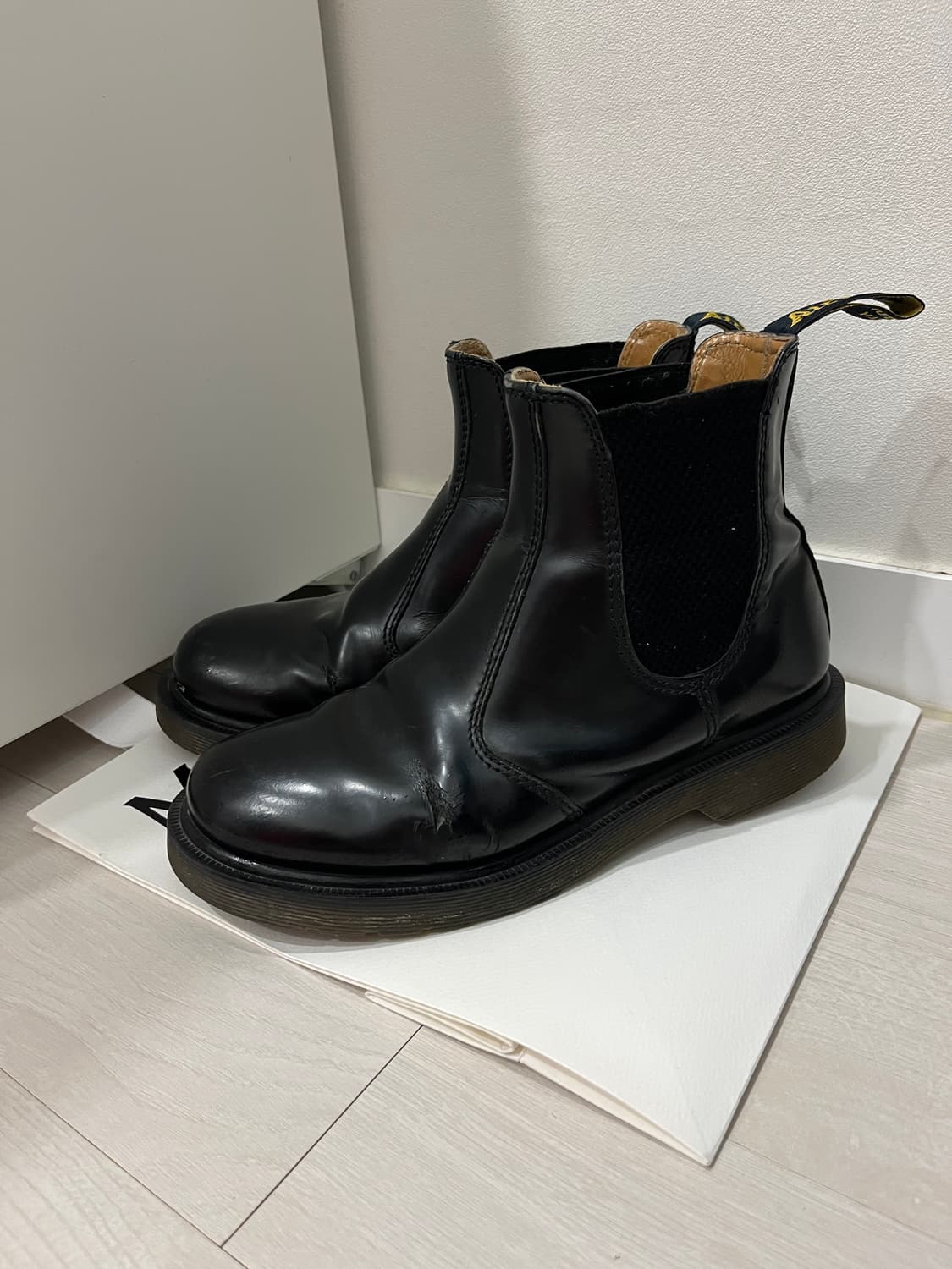닥터마틴 2976 첼시 부츠 (240사이즈) 상품이미지2