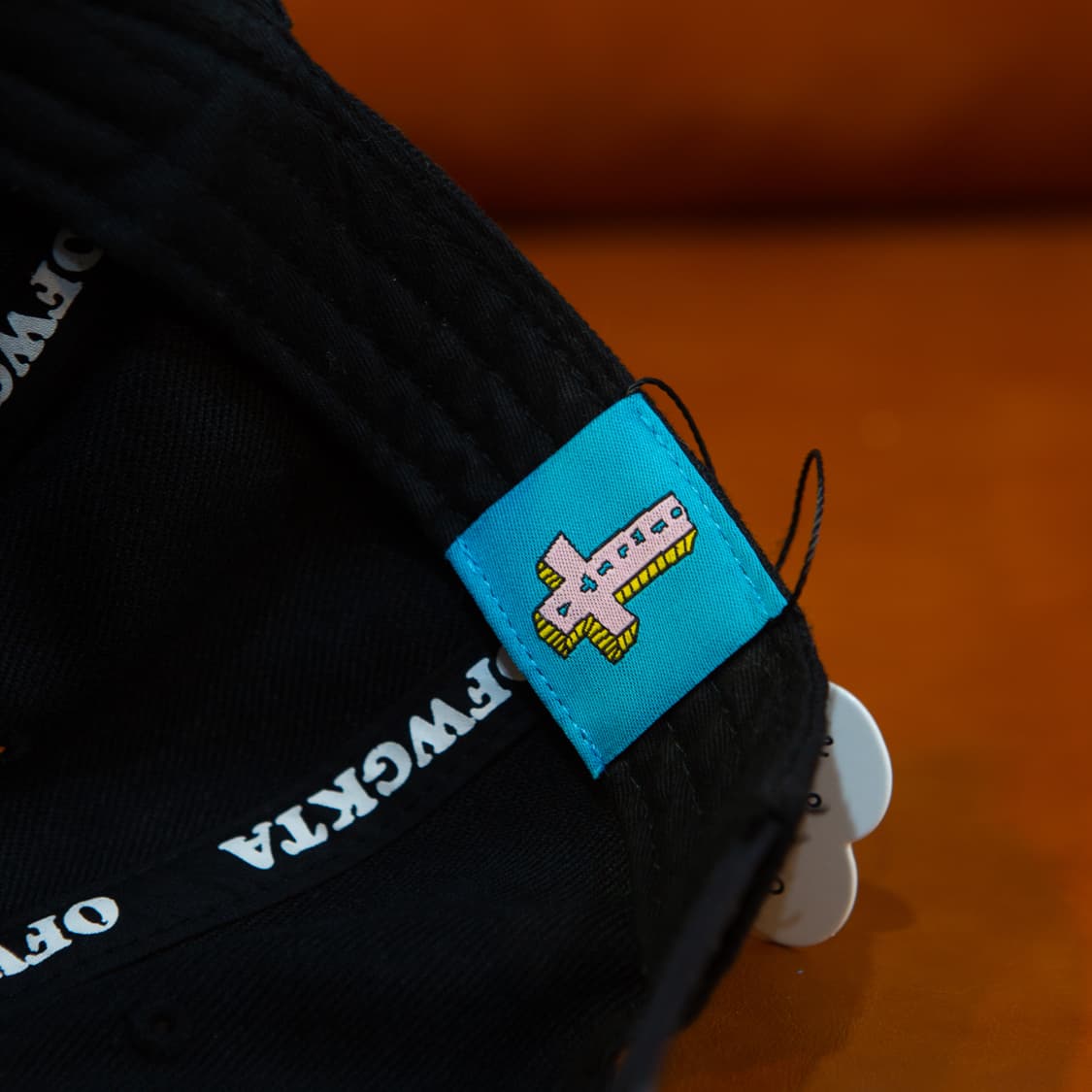 오드퓨쳐 싱글 도넛 캡 블랙 상품이미지3