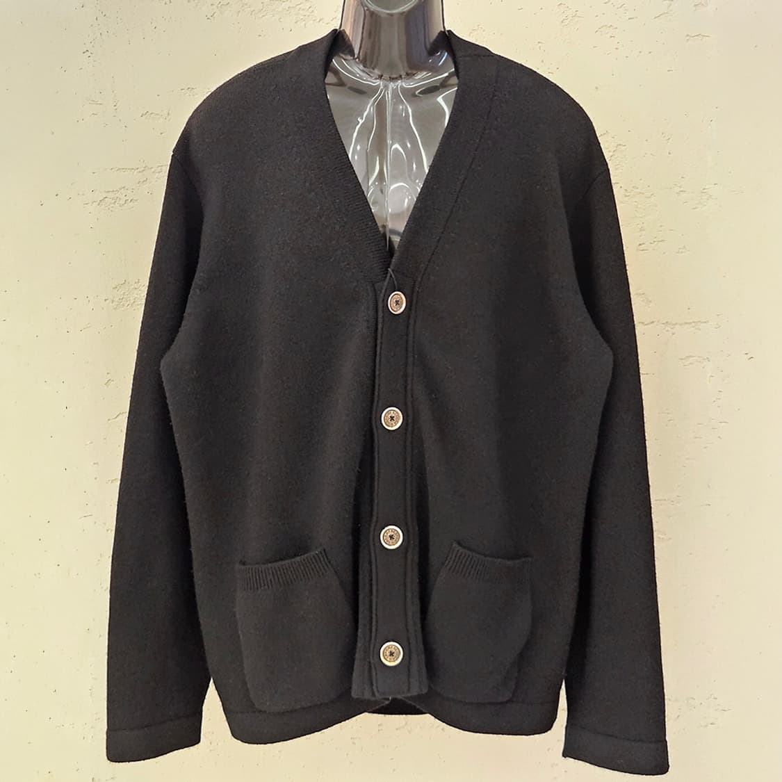 [XL] 크롬하츠 캐시미어 레더패치 가디건 블랙 B1213C154 상품이미지1