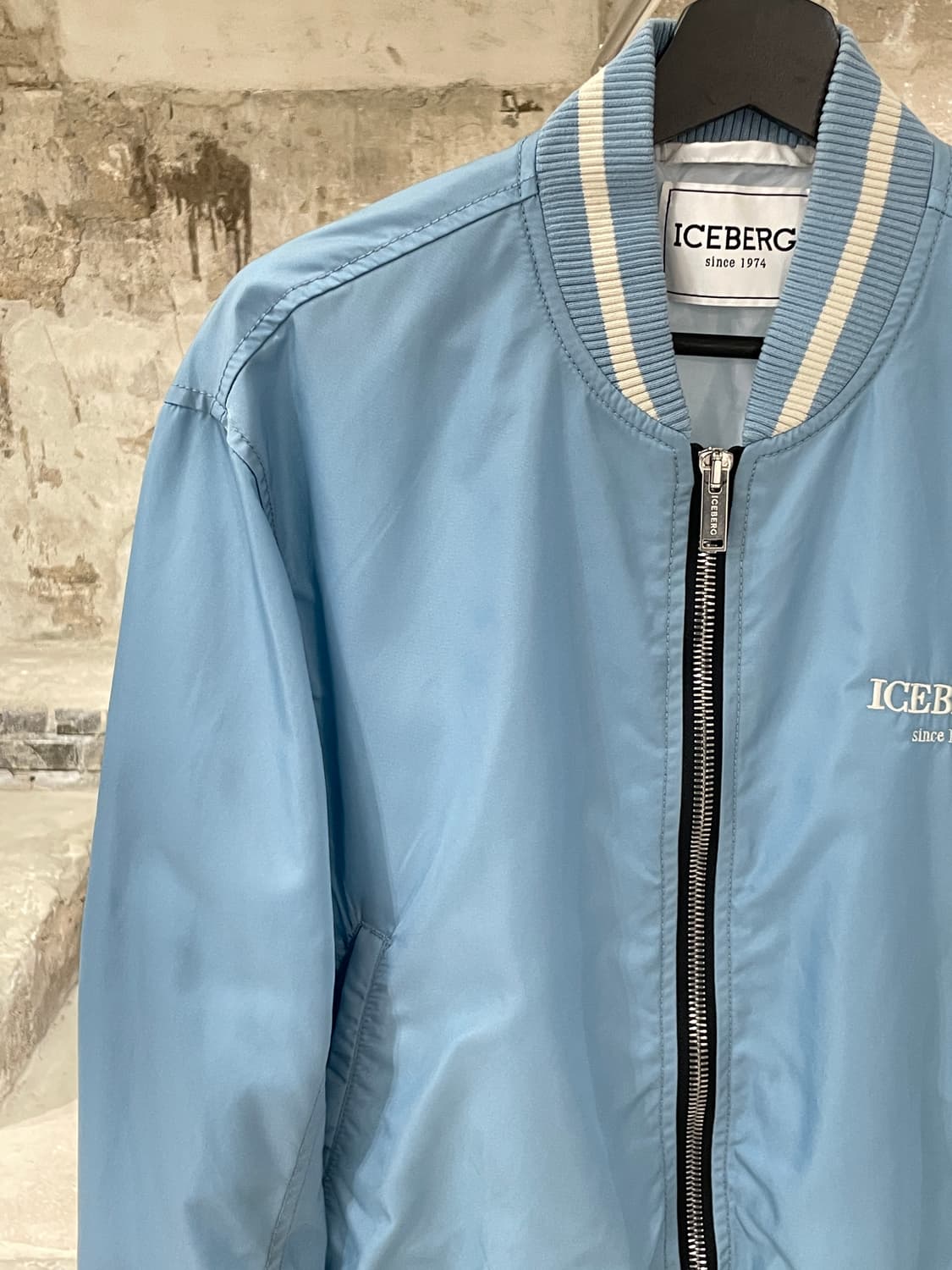 아이스버그 스카이 블루 유틸리티 봄버 자켓 상품이미지2