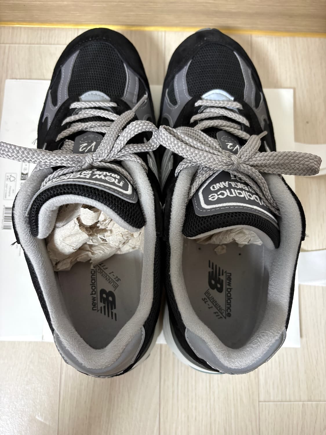 뉴발란스 991 v2 블랙 270 상품이미지1