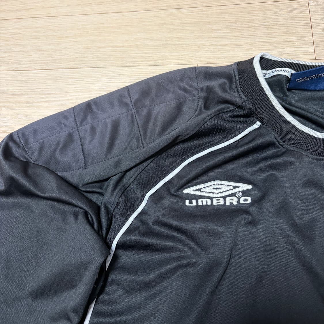 엄브로 쿠션패치 블랙 웜업  상품이미지4