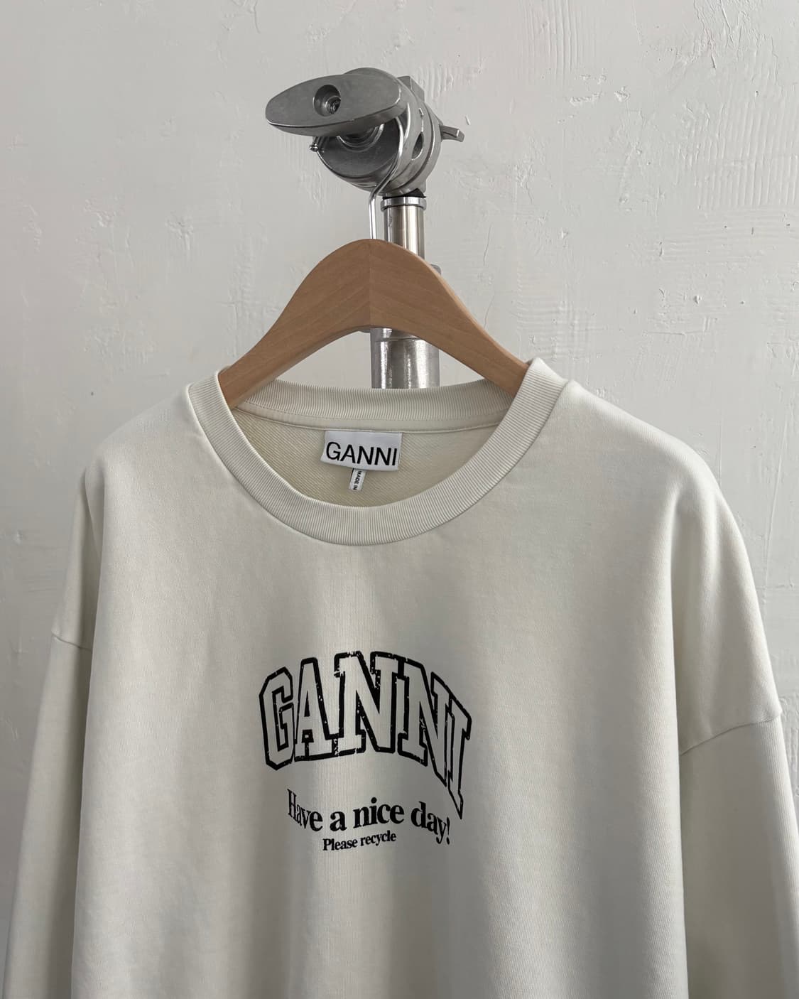 GANNI 가니 로고 맨투맨 상품이미지2