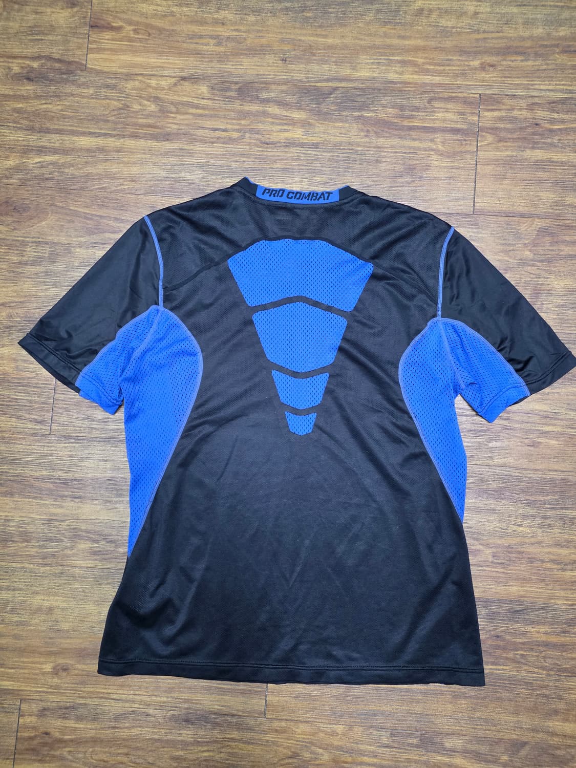 나이키 프로컴뱃 반팔 상품이미지7