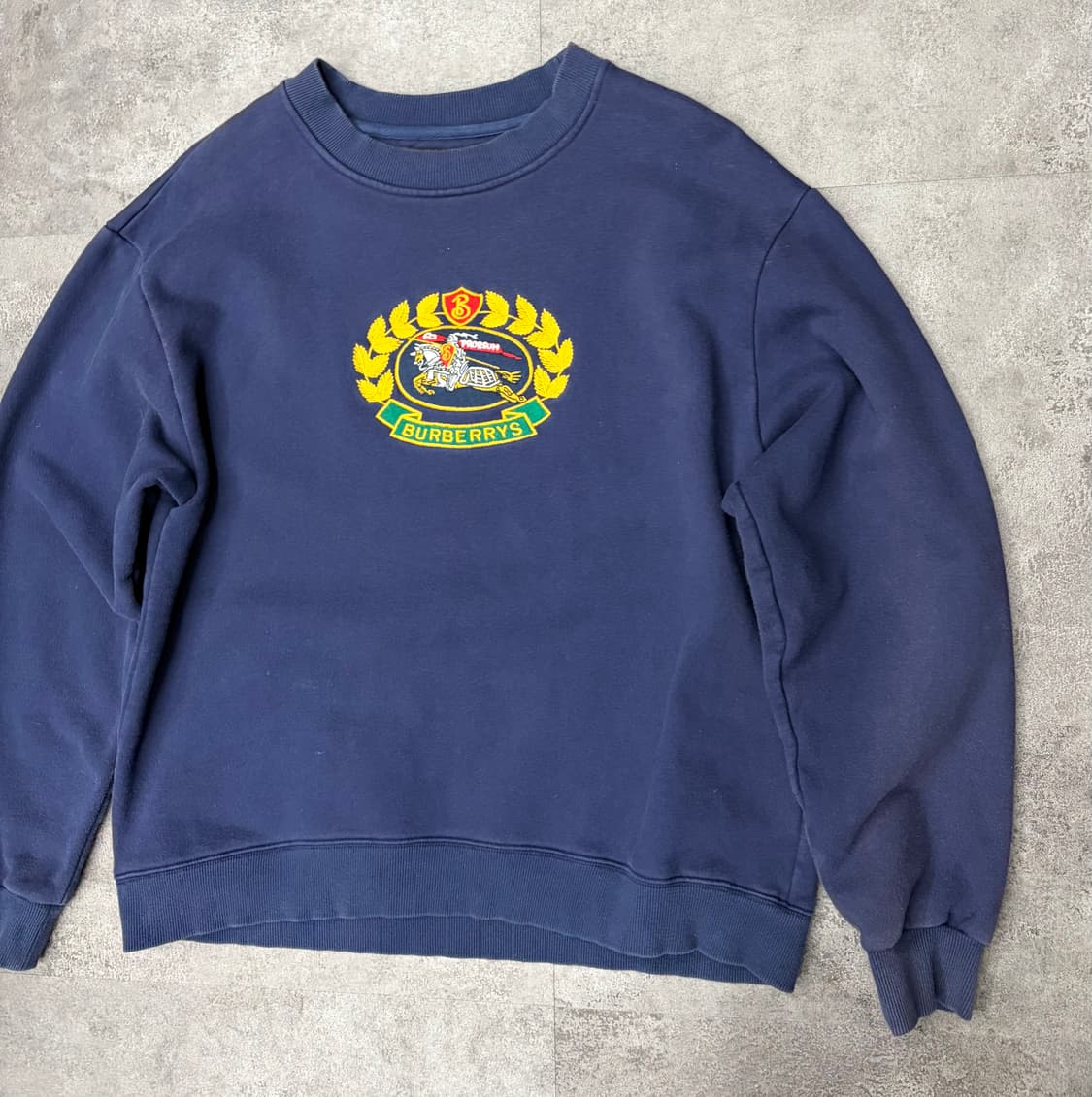 90s 버버리 기마로고 스웻셔츠 상품이미지4