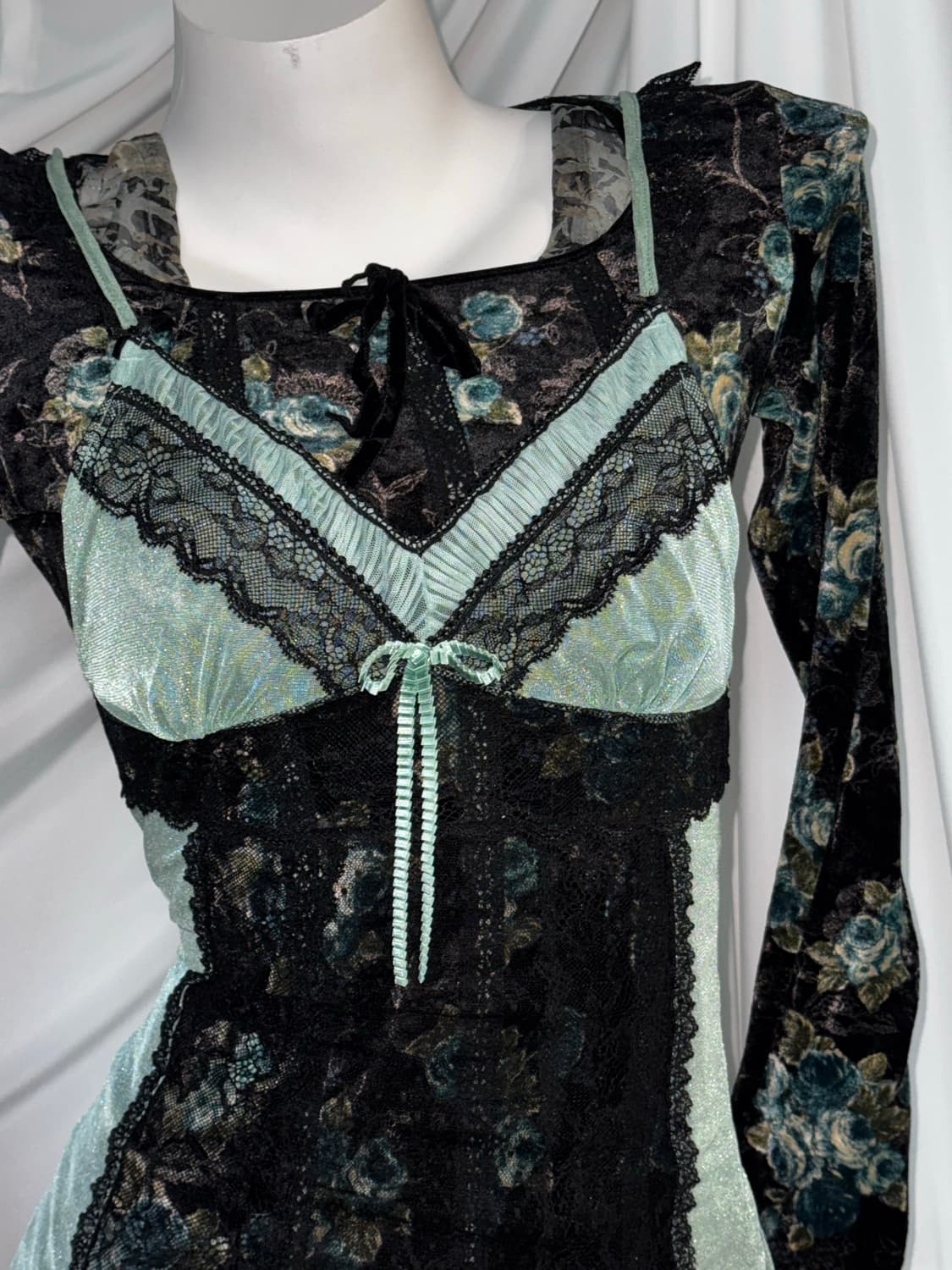 에블린 레스트로즈 블랙 페어리 오리엔탈 만화 궁 신채경깔 코디세트  상품이미지5