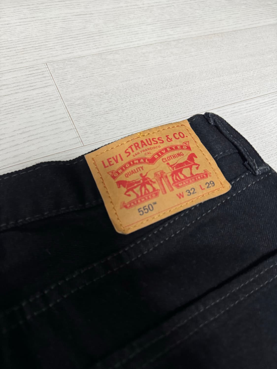 리바이스 550 블랙 32*29 상품이미지3