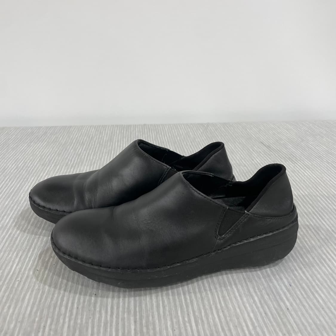 FitFlop 핏플랍 레더 슬립온 슈즈 235mm 상품이미지3