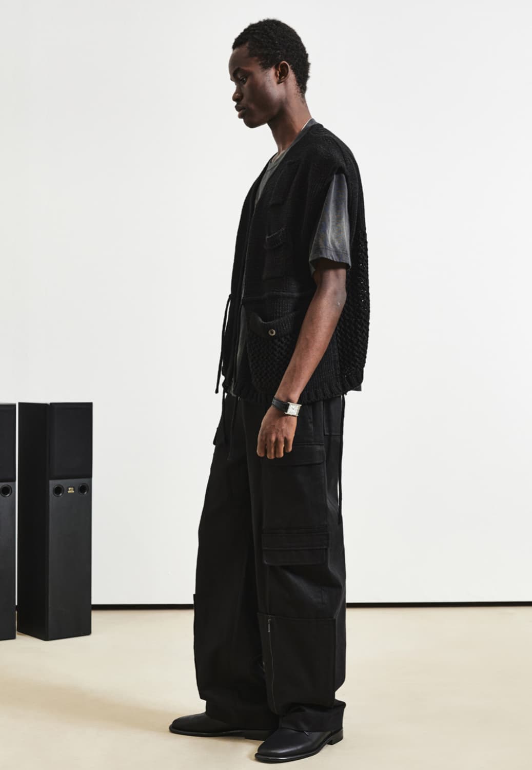 엘무드 유틸리티 니트 베스트 가디건 블랙 48사이즈 상품이미지3