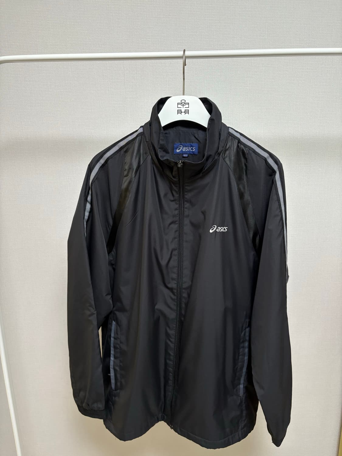 아식스 바람막이 105 상품이미지1