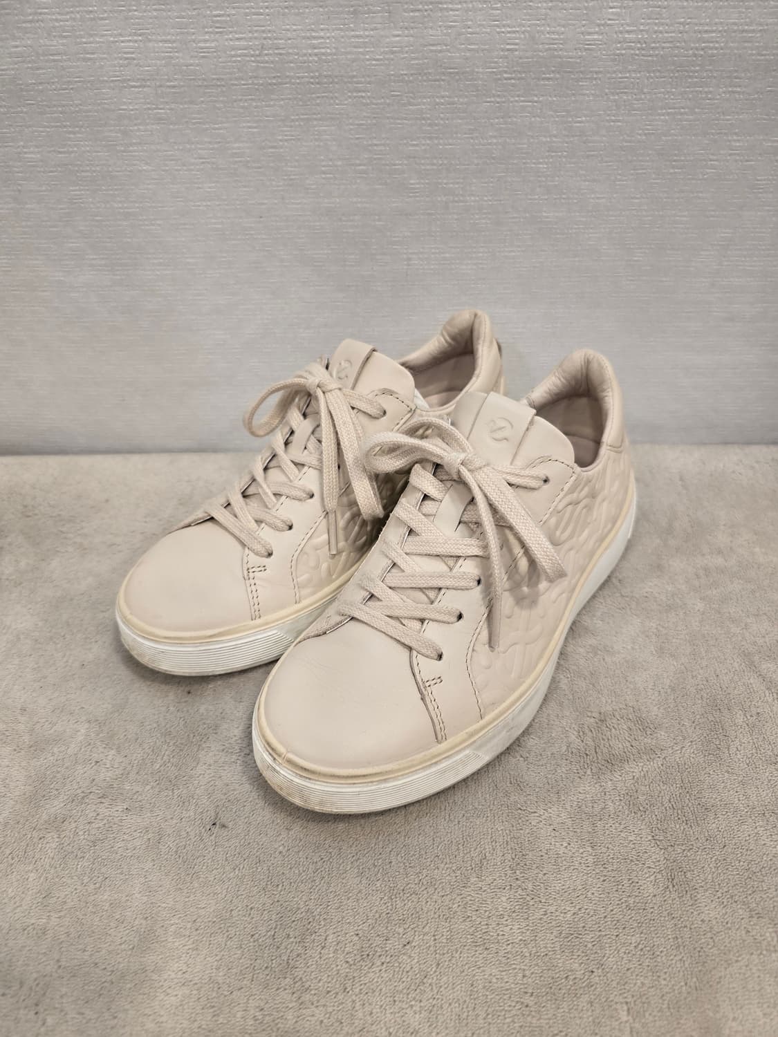 에코 ECCO 여성 스니커즈 225~230 상품이미지1