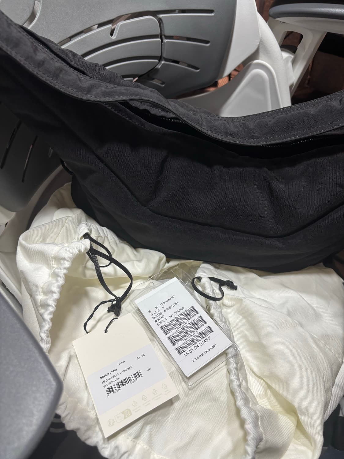 르메르 게임백 블랙 미디움 상품이미지1