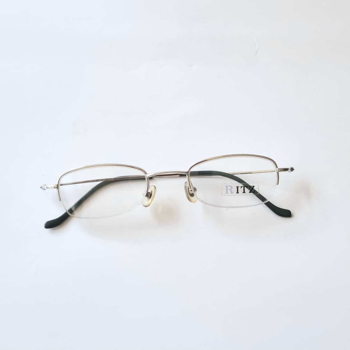 데드스탁 빈티지 실버 메탈 슬림 반무테 안경테 696 상품이미지6