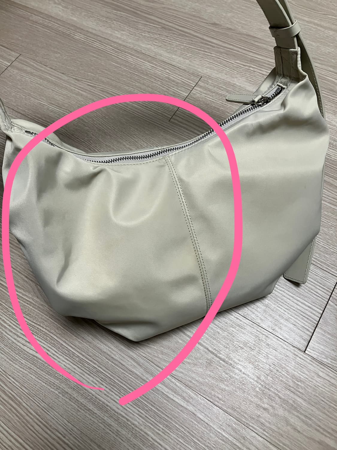 낫띵리튼 나일론 호보백 숄더백 아이보리 솔트 상품이미지7