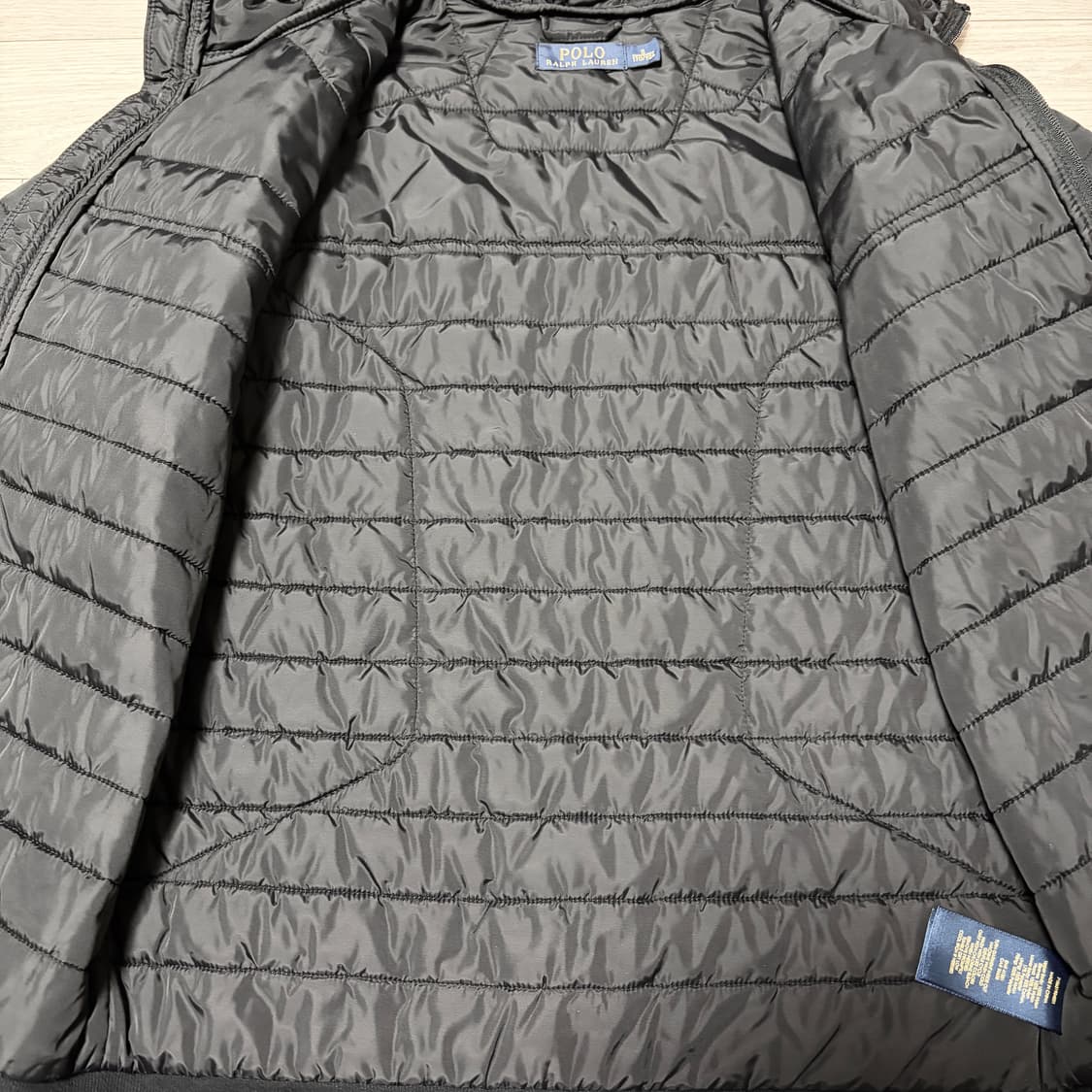 폴로 랄프로렌 실버포니 경량 후드 패딩 상품이미지3