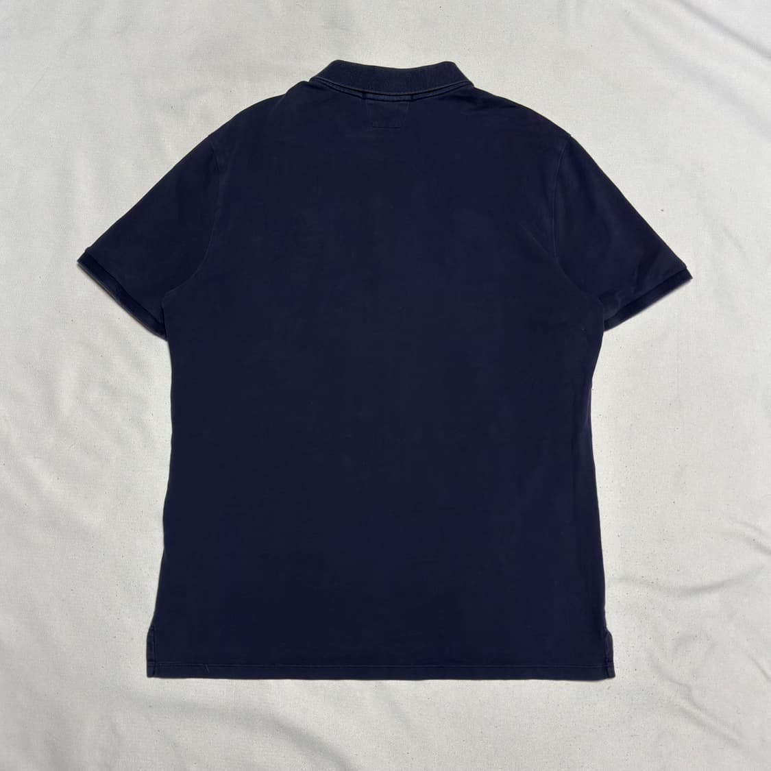 C.P.컴퍼니 레귤러핏 네이비 카라 반팔 티셔츠 상품이미지3