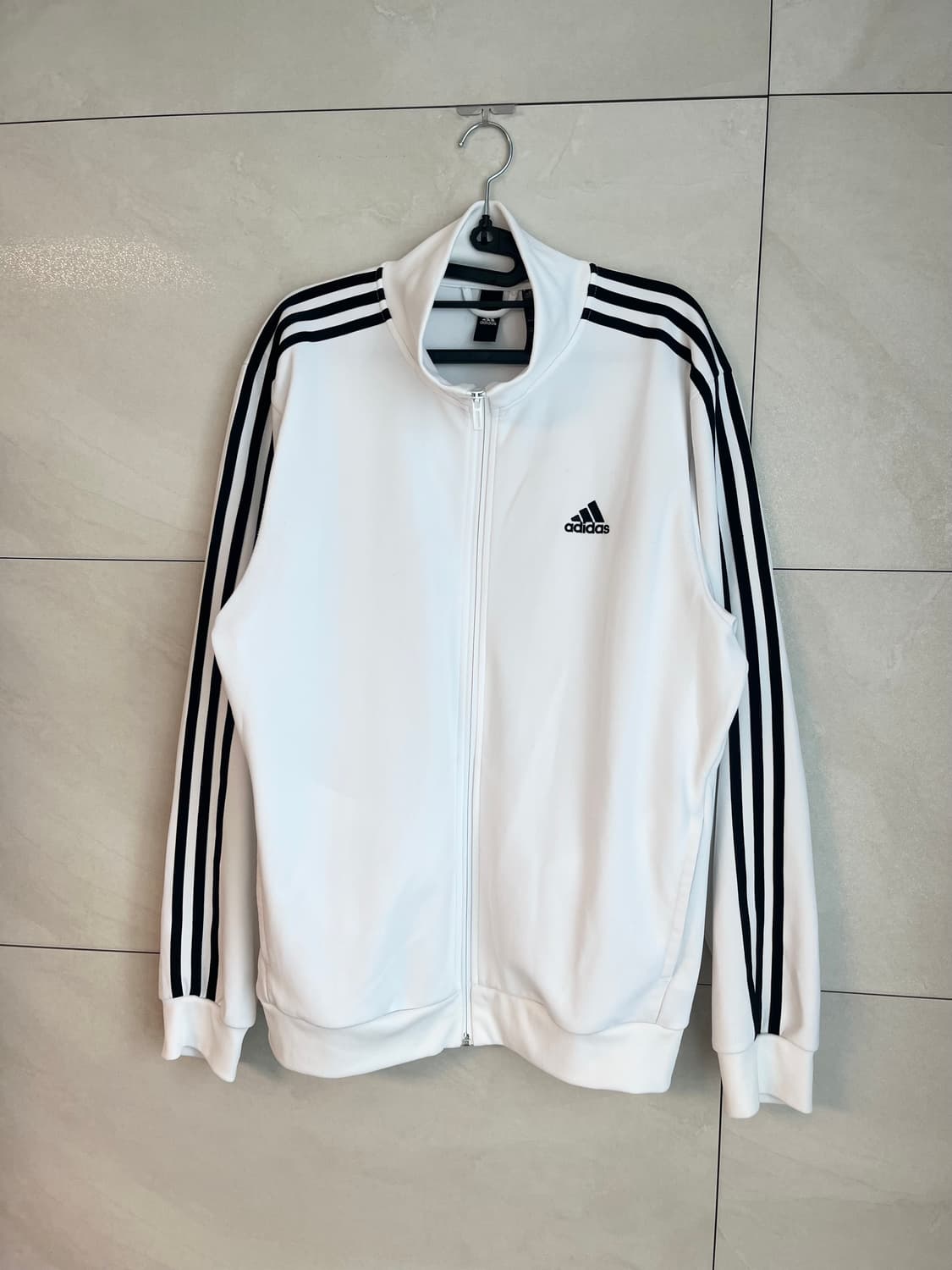 아디다스 흰,검 져지 (XL size) 상품이미지3