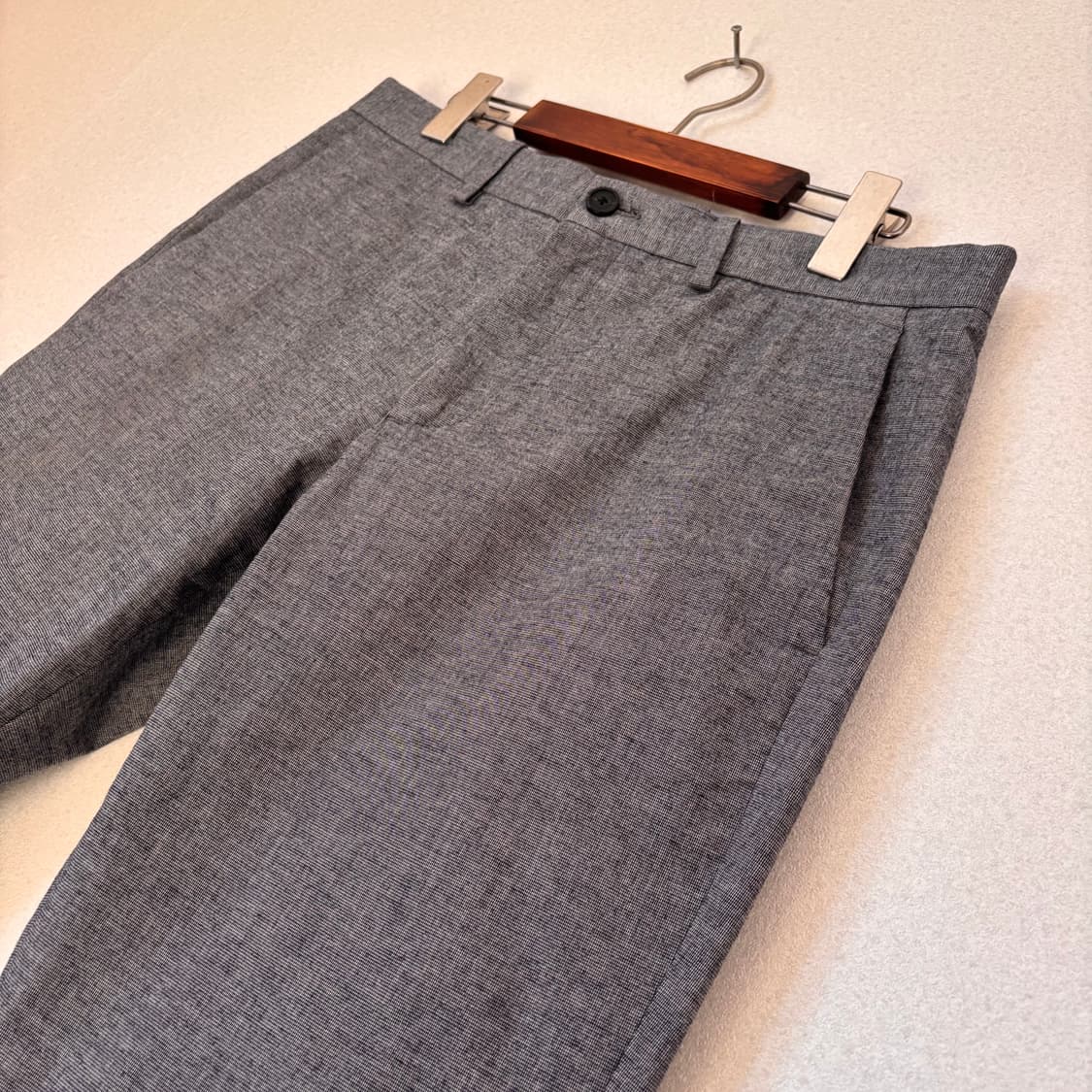 띠어리 32 슬림 그레이 팬츠 슬랙스 스판 세련된 실루엣 상품이미지4